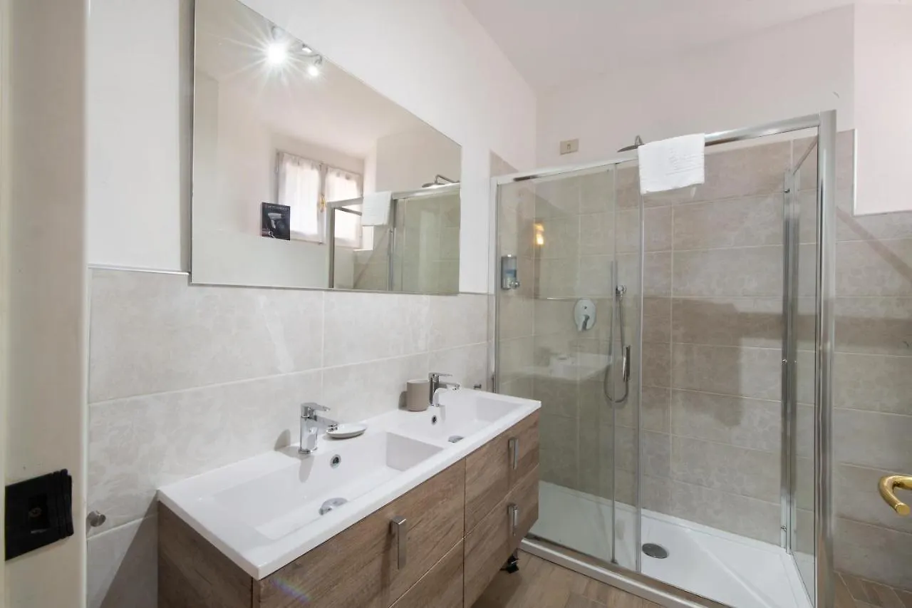 Apartment Varenna Boulevard