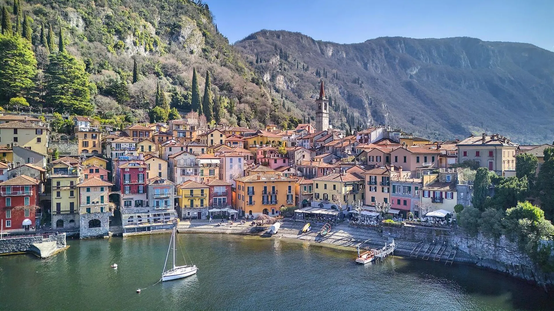 Varenna Boulevard Apartment